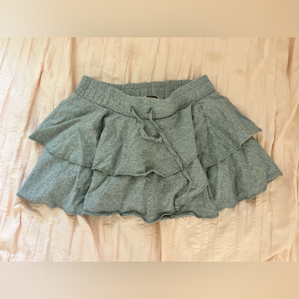 Gray Ruffled Skirt - Picture 2 of 4